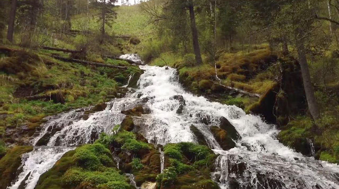Емурлинский водопад