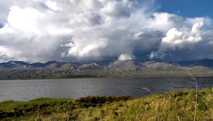 Озеро Джулукуль