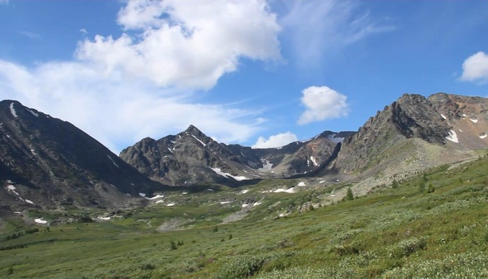 Теректинский хребет