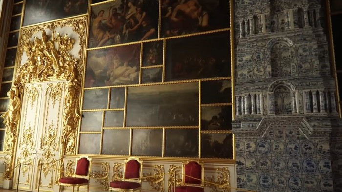 Екатерининский дворец в Санкт-Петербурге